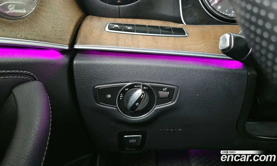Mercedes-Benz E-Class 2018 1.9 гидро в Москве № 1981042, фото 28