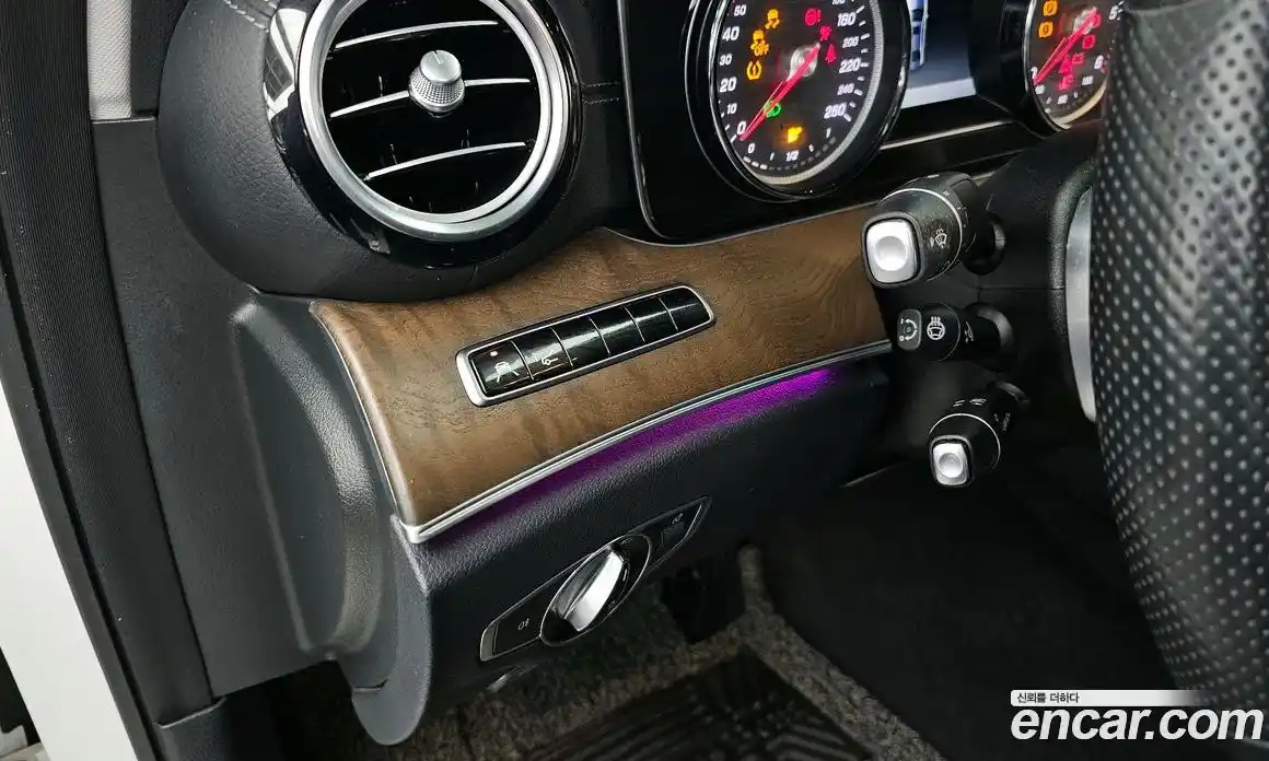 Mercedes-Benz E-Class 2018 1.9 гидро в Москве № 1981042, фото 29