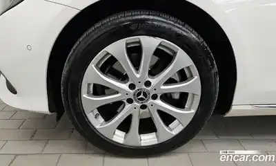 Mercedes-Benz E-Class 2018 1.9 гидро в Москве № 1981042, миниатюра 5