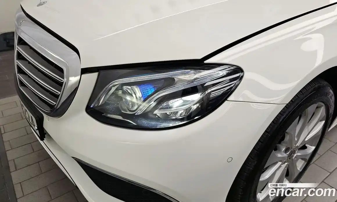 Mercedes-Benz E-Class 2018 1.9 гидро в Москве № 1981042, фото 8