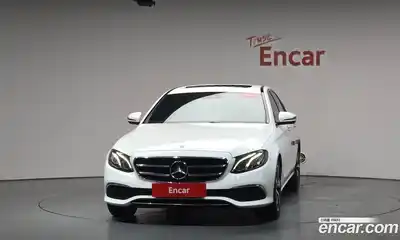 Mercedes-Benz E-Class 2020 2.0 гидро в Москве № 1981046, миниатюра 2