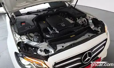 Mercedes-Benz E-Class 2020 2.0 гидро в Москве № 1981046, миниатюра 5