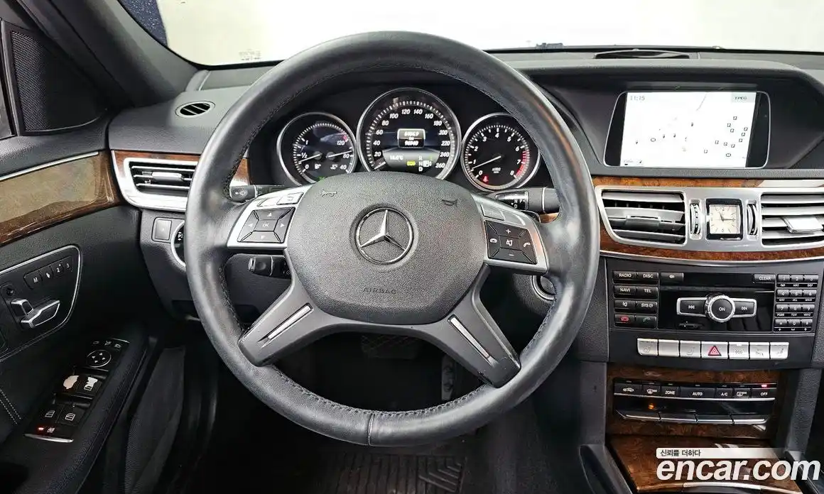 Mercedes-Benz E-Class 2013 3.5 гидро в Москве № 1981047, фото 13