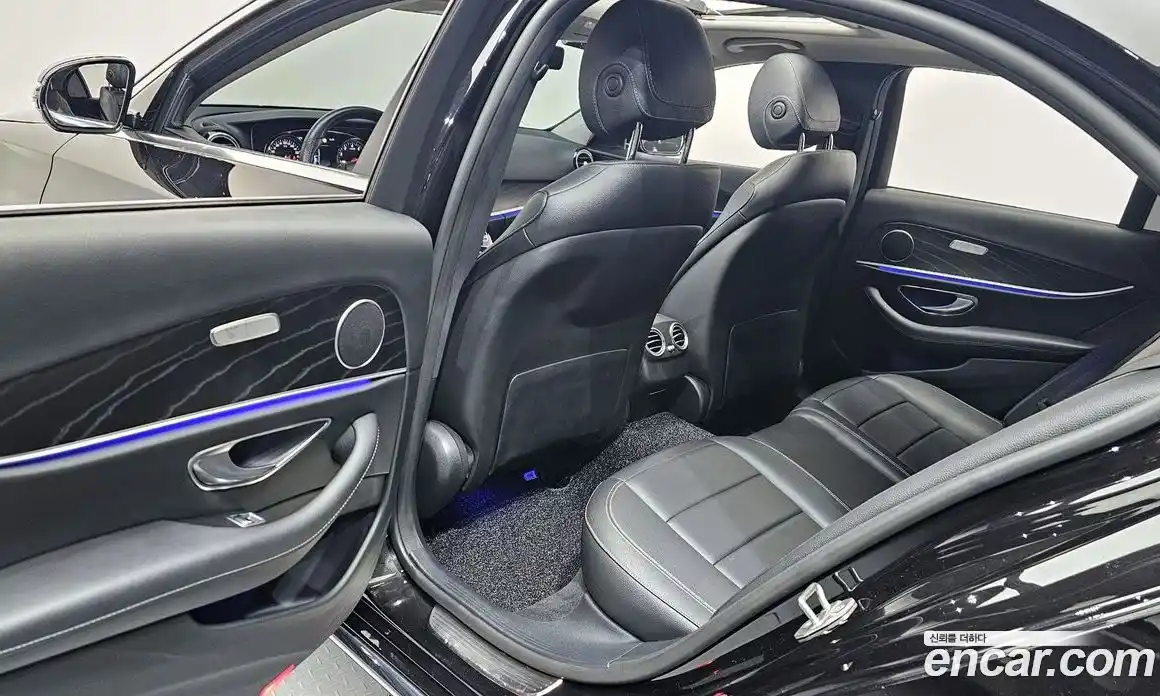 Mercedes-Benz E-Class 2017 2.0 гидро в Москве № 1981060, фото 12