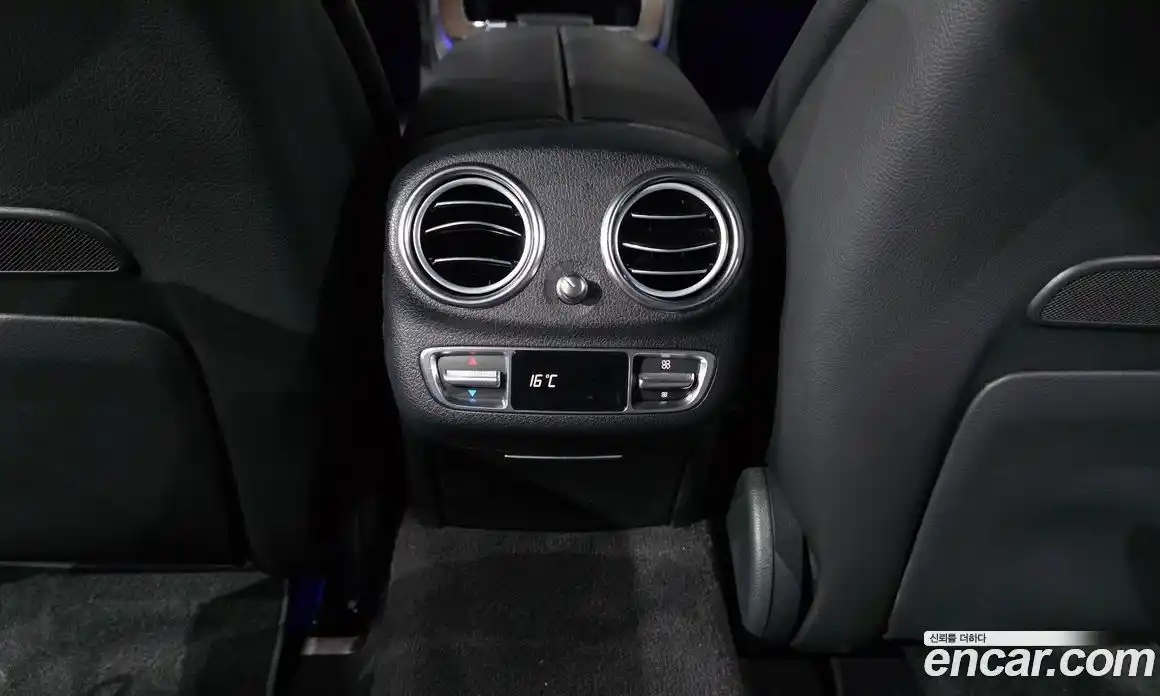 Mercedes-Benz E-Class 2021 2.0 гидро в Москве № 1981063, фото 34
