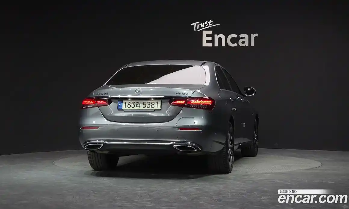 Mercedes-Benz E-Class 2021 2.0 гидро в Москве № 1981063, фото 4