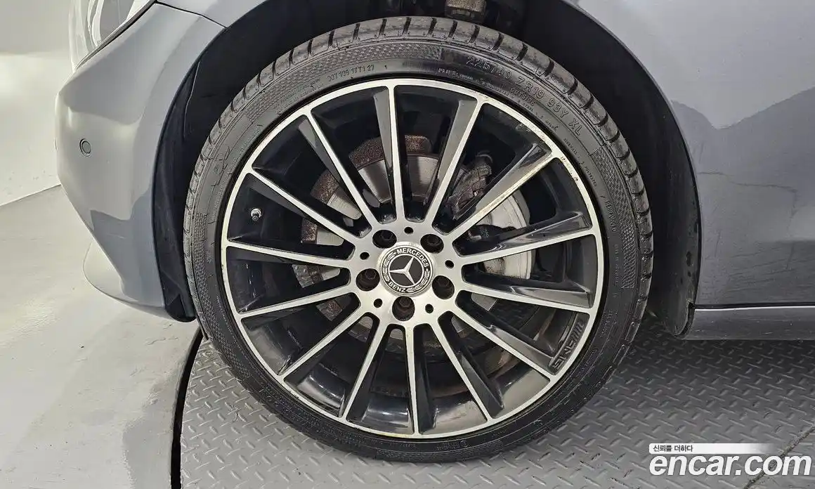 Mercedes-Benz C-Class 2015 2.0 гидро в Москве № 1981072, фото 5