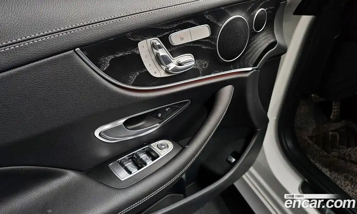 Mercedes-Benz E-Class 2019 1.9 гидро в Москве № 1981073, фото 13