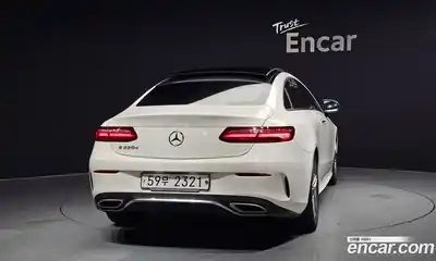 Mercedes-Benz E-Class 2019 1.9 гидро в Москве № 1981073, миниатюра 4