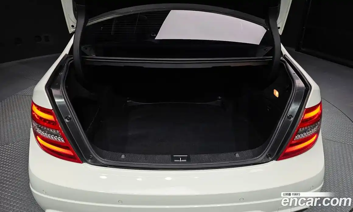Mercedes-Benz C-Class 2013 2.1 гидро в Москве № 1981076, фото 20