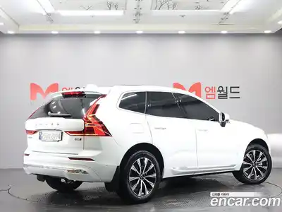 Volvo XC60 2024 2.0 гидро в Москве № 1981612, миниатюра 2