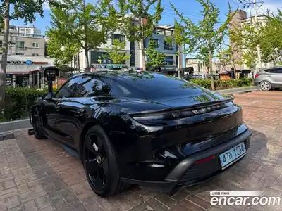 Porsche Taycan 2021 0.1 гидро в Москве № 1981885, миниатюра 2