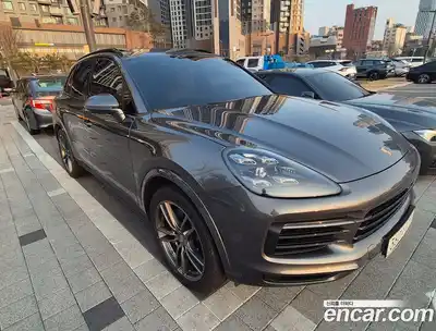 Porsche Cayenne, 2020