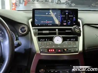 Lexus NX 2019 2.0 гидро в Москве № 1982346, миниатюра 11