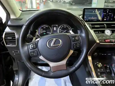 Lexus NX 2019 2.0 гидро в Москве № 1982346, миниатюра 8