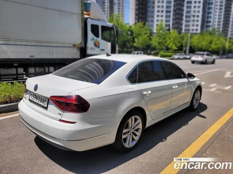 Volkswagen Passat 2018 2.0 гидро в Москве № 1982648, фото 4