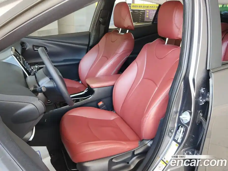 Toyota Prius 2019 1.8 гидро в Москве № 1983006, фото 14