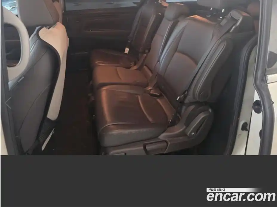 Honda Odyssey 2019 3.5 гидро в Москве № 1983080, фото 6
