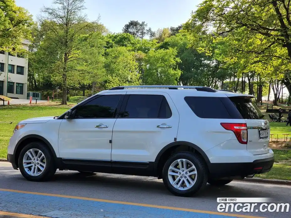 Ford Explorer 2013 2.0 гидро в Москве № 1983250, фото 7