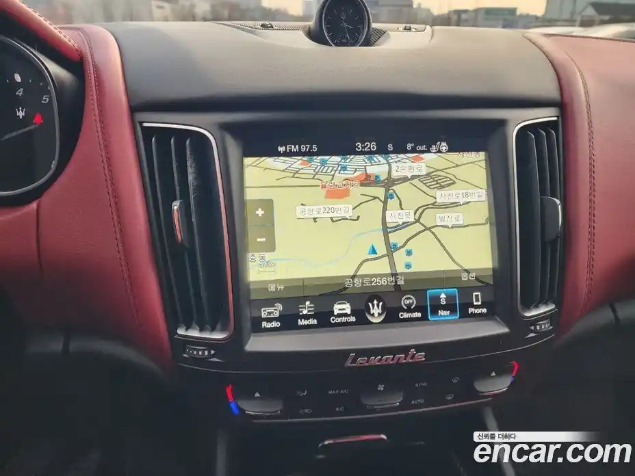 Maserati Levante 2018 3.0 гидро, фото 16