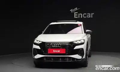 Audi Q4 e-tron 2022 0.2 гидро в Москве № 200386, миниатюра 3