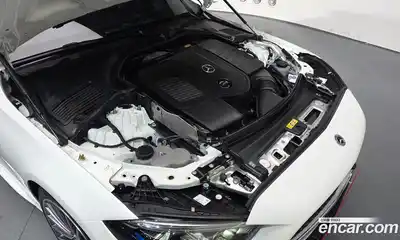 Mercedes-Benz C-Class 2024 2.0 гидро в Москве № 215962, миниатюра 4
