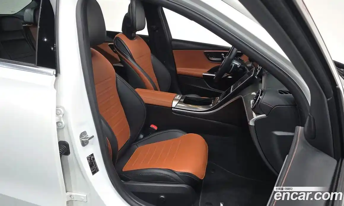 Mercedes-Benz C-Class 2024 2.0 гидро в Москве № 215962, фото 8