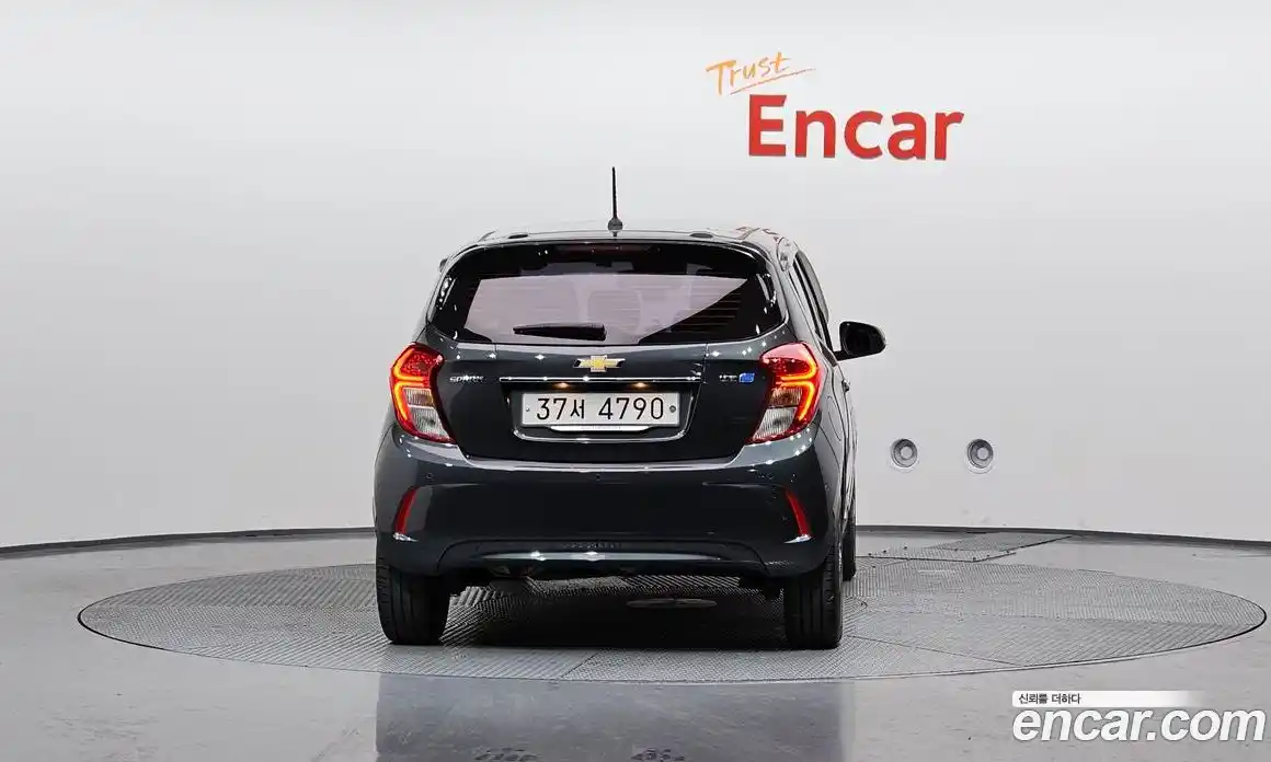 Chevrolet Spark 2018 1.0 гидро в Москве № 39596, фото 4