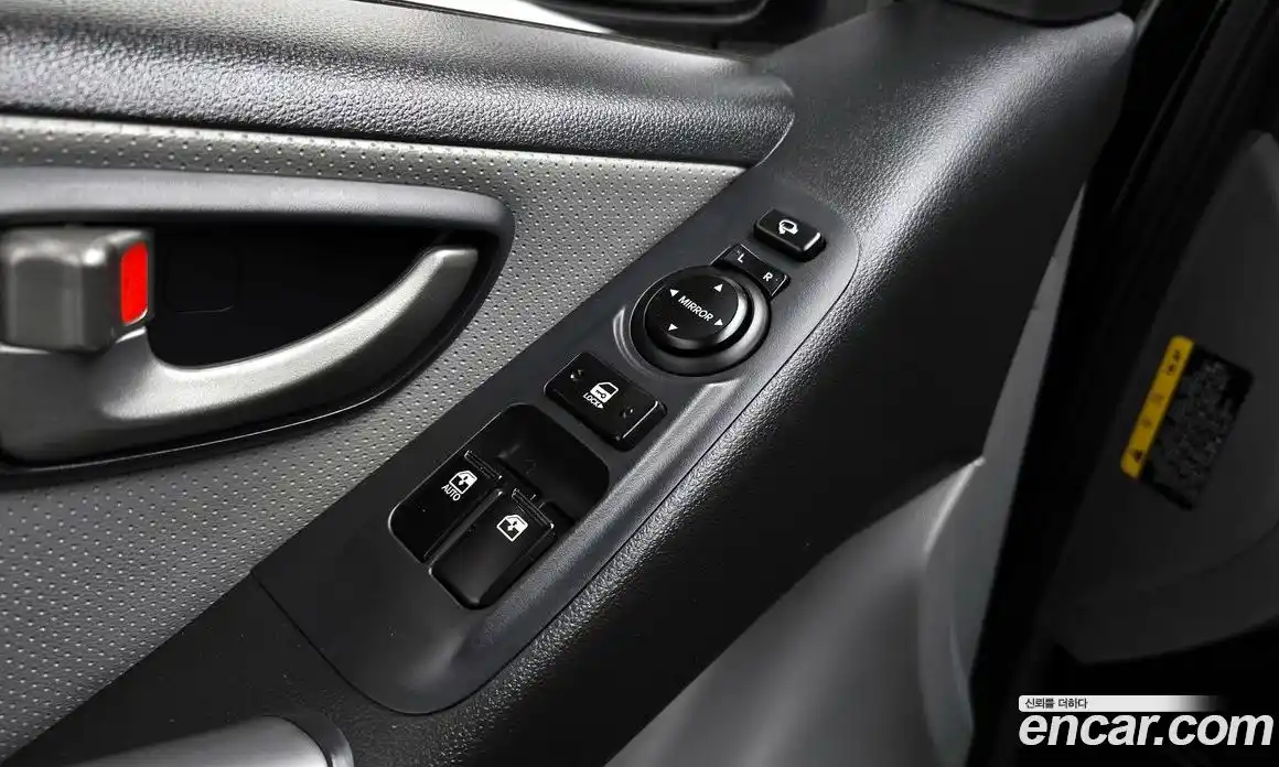 Hyundai Starex 2017 2.5 гидро в Москве № 518918, фото 18