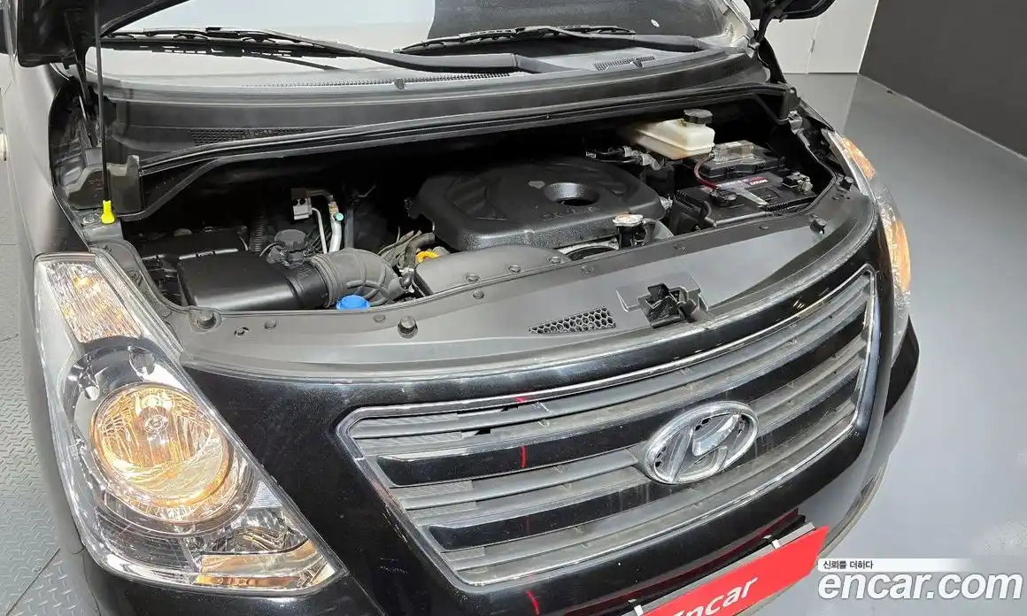 Hyundai Starex 2017 2.5 гидро в Москве № 518918, фото 6
