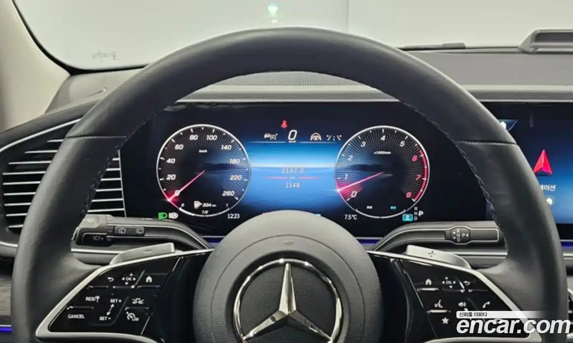 Mercedes-Benz GLE-Class 2025 3.0 гидро в Москве № 622624, фото 8