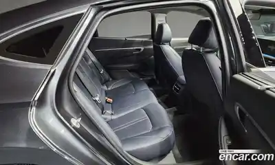 Hyundai Sonata 2023 1.6 гидро в Москве № 107975, миниатюра 12