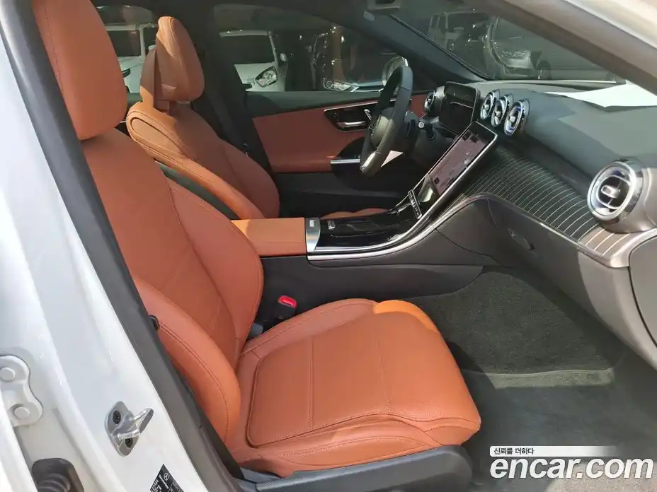 Mercedes-Benz C-Class 2025 2.0 гидро в Москве № 1146903, фото 14