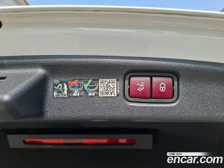 Mercedes-Benz C-Class 2025 2.0 гидро в Москве № 1146903, фото 9