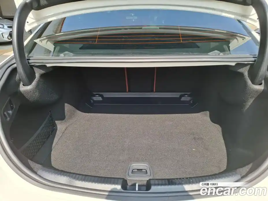 Mercedes-Benz C-Class 2025 2.0 гидро в Москве № 1146903, фото 10