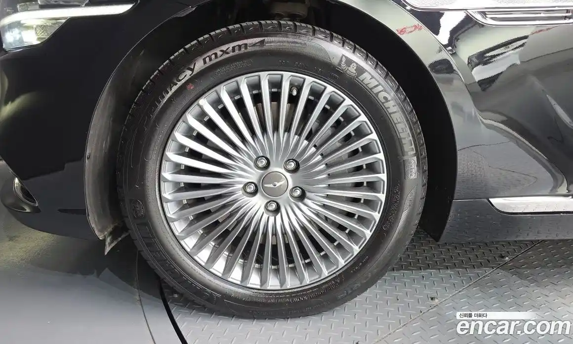 Genesis G90 2019 3.8 гидро в Москве № 116981, фото 5