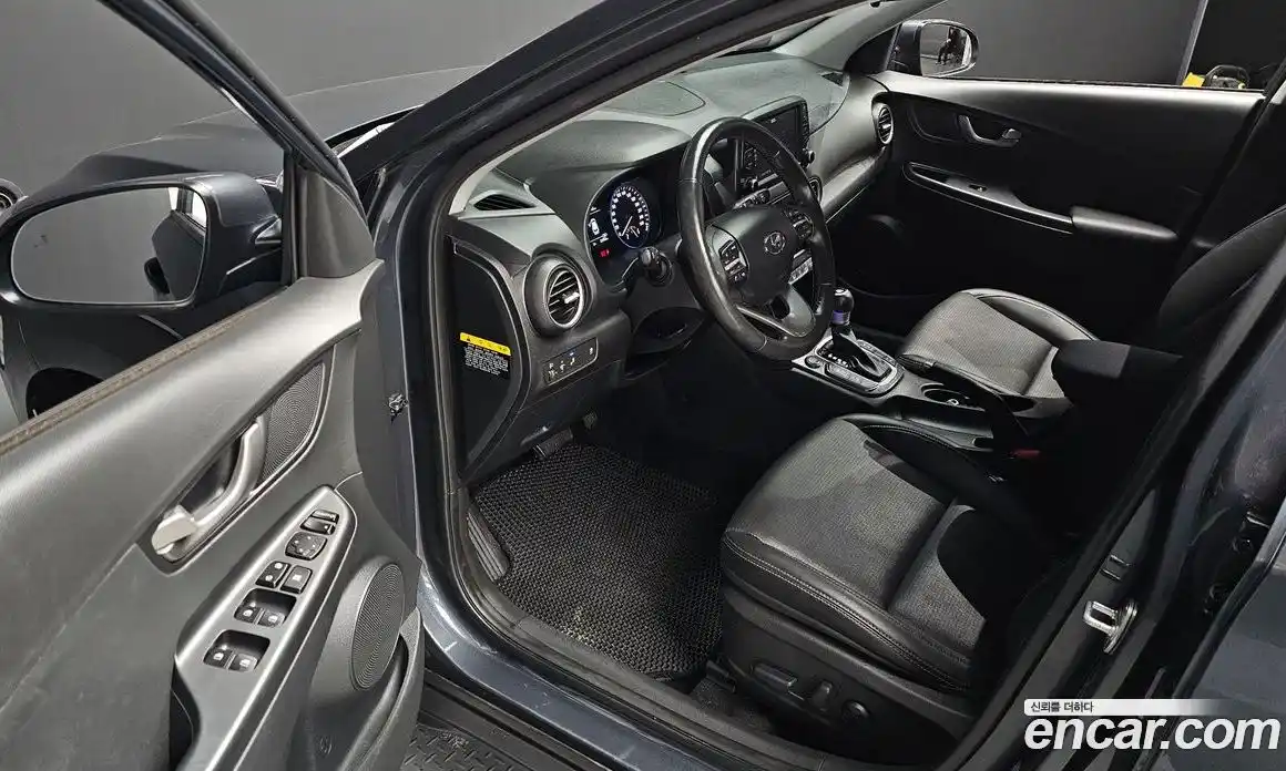 Hyundai Kona 2018 1.6 гидро в Москве № 124897, фото 11
