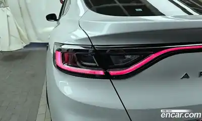 Renault Arkana 2024 1.6 гидро в Москве № 1321214, миниатюра 9