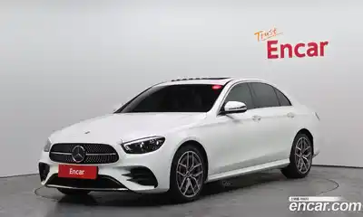 Mercedes-Benz E-Class, 2022