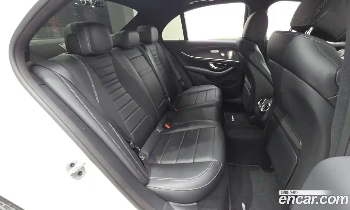 Mercedes-Benz E-Class 2022 1.9 гидро в Москве № 139907, фото 12