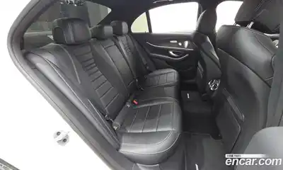 Mercedes-Benz E-Class 2022 1.9 гидро в Москве № 139907, миниатюра 12