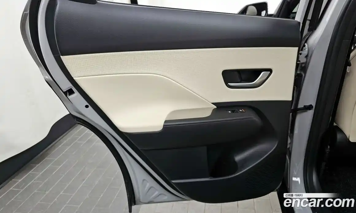 Hyundai Kona 2023 1.6 гидро в Москве № 1417032, фото 15