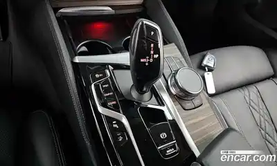 BMW 6-Series 2023 3.0 гидро в Москве № 153346, миниатюра 9
