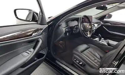 BMW 5-Series 2022 2.0 гидро в Москве № 154325, миниатюра 10