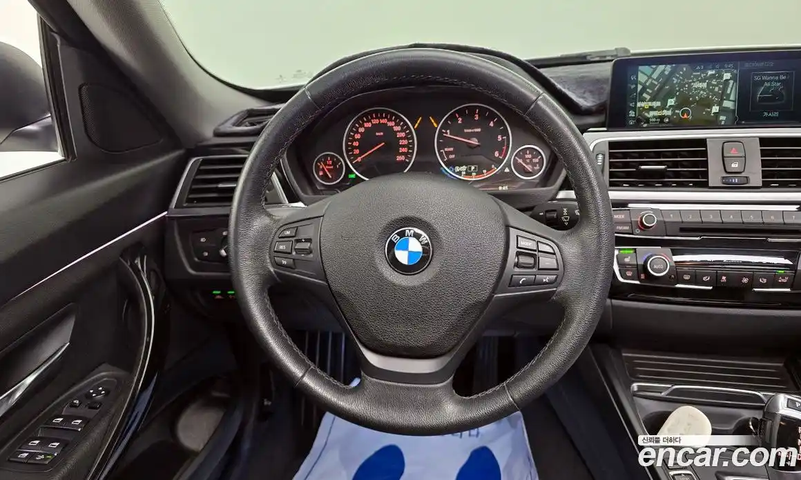 BMW 3-Series 2017 2.0 гидро в Москве, фото 14