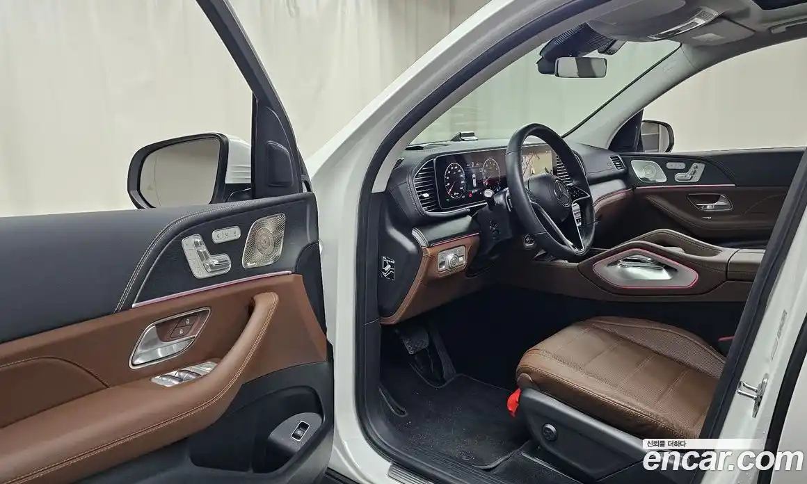 Mercedes-Benz GLE-Class 2025 3.0 гидро в Москве № 160146, фото 10