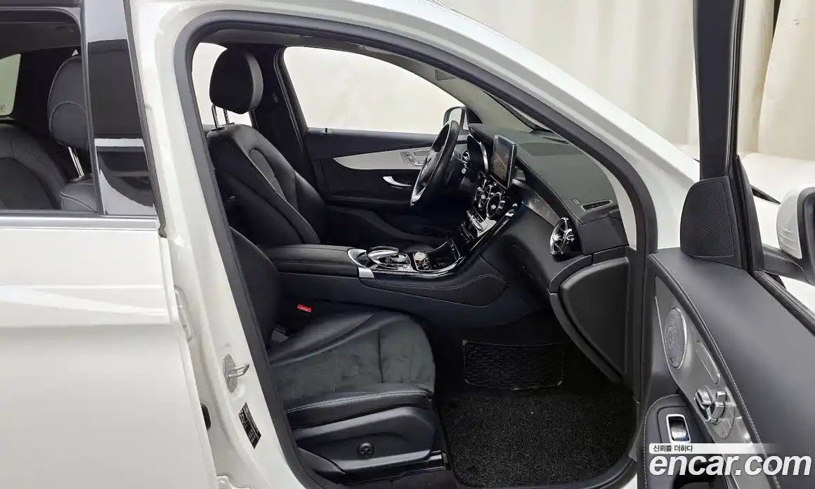 Mercedes-Benz GLC-Class 2019 2.0 гидро в Москве № 160412, фото 11