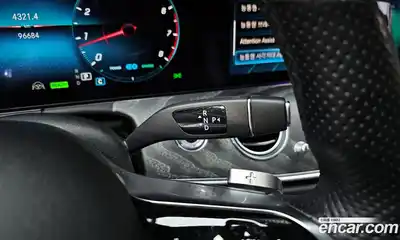 Mercedes-Benz E-Class 2022 2.0 гидро в Москве, миниатюра 9