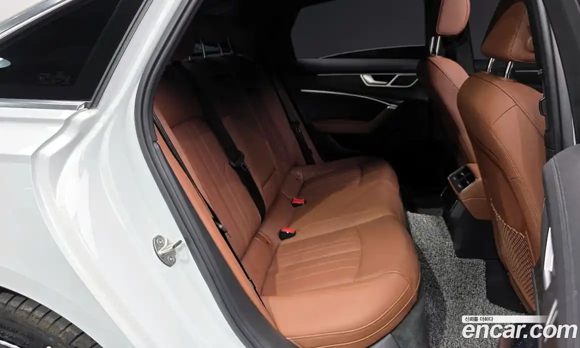 Audi A6 2023 2.0 гидро в Москве № 162389, фото 12