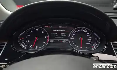 Audi A8 2011 4.2 гидро в Москве № 163628, миниатюра 8